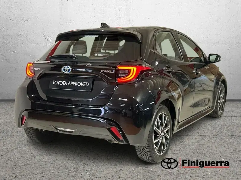 Toyota Yaris usata a Lecco (4)