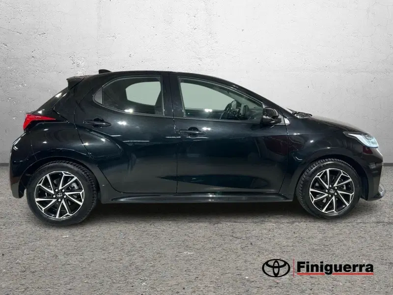 Toyota Yaris usata a Lecco (5)