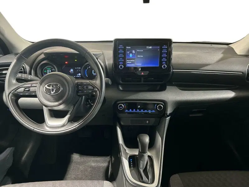 Toyota Yaris usata a Lecco (8)