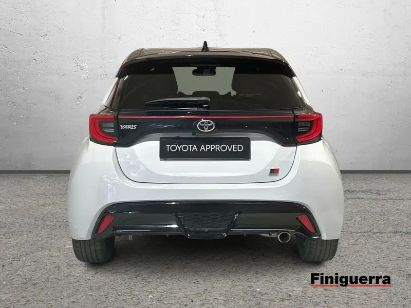 Toyota Yaris GR Sport usata a Lecco (3)