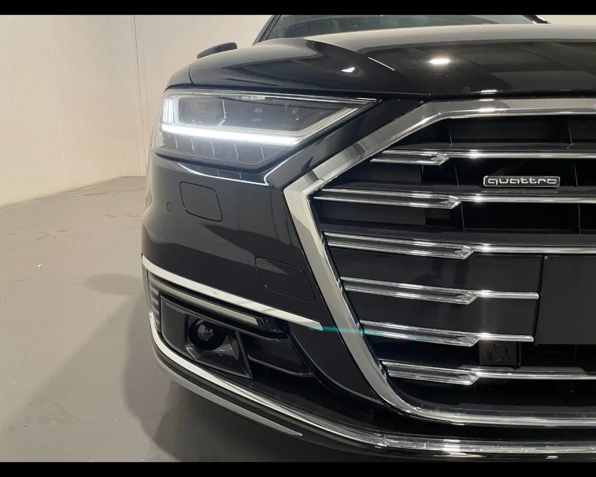 Audi A8 usata a Treviso (16)