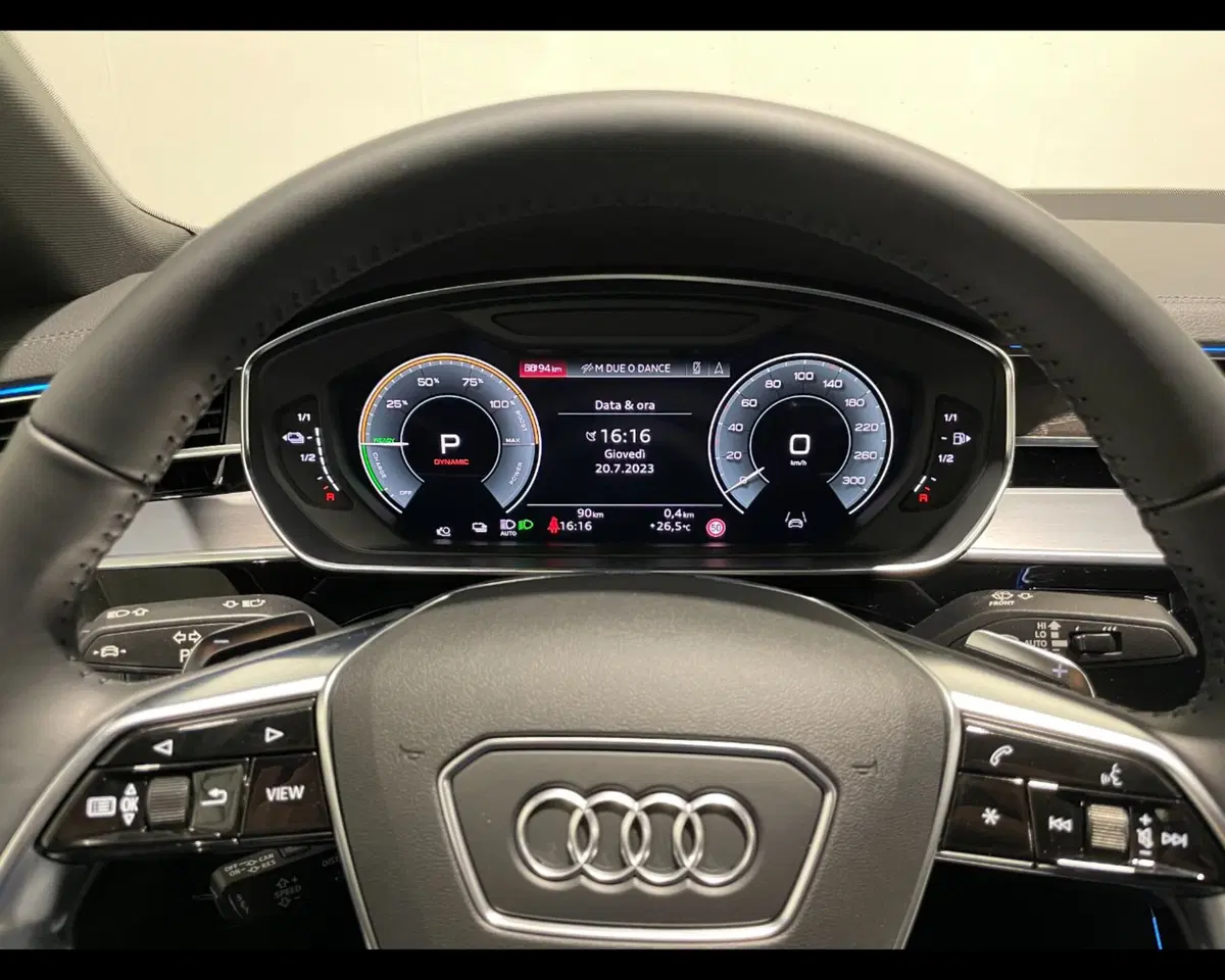 Audi A8 usata a Treviso (7)