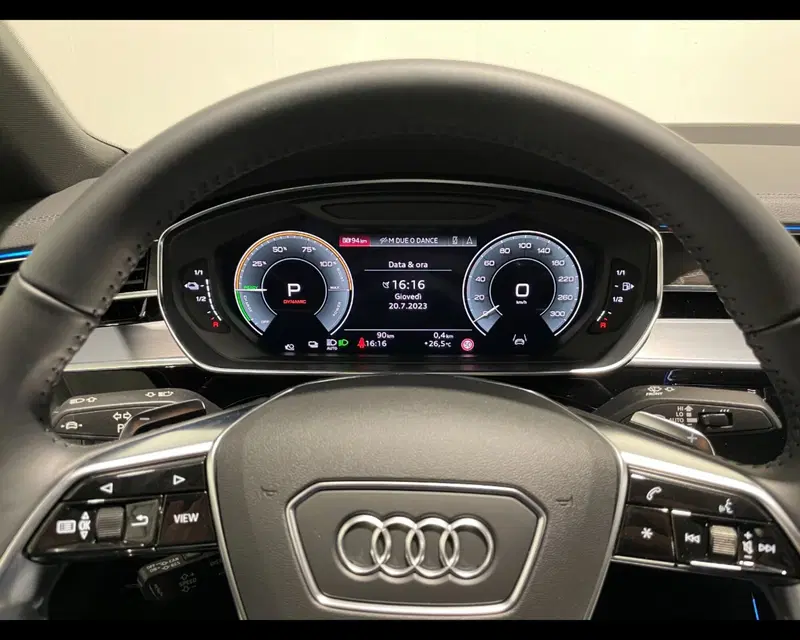 Audi A8 usata a Treviso (7)