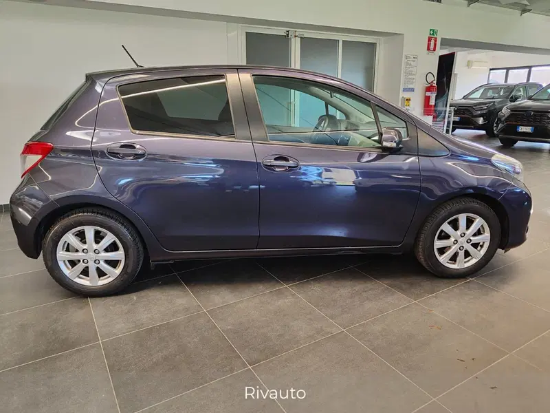 Toyota Yaris usata a Como (12)