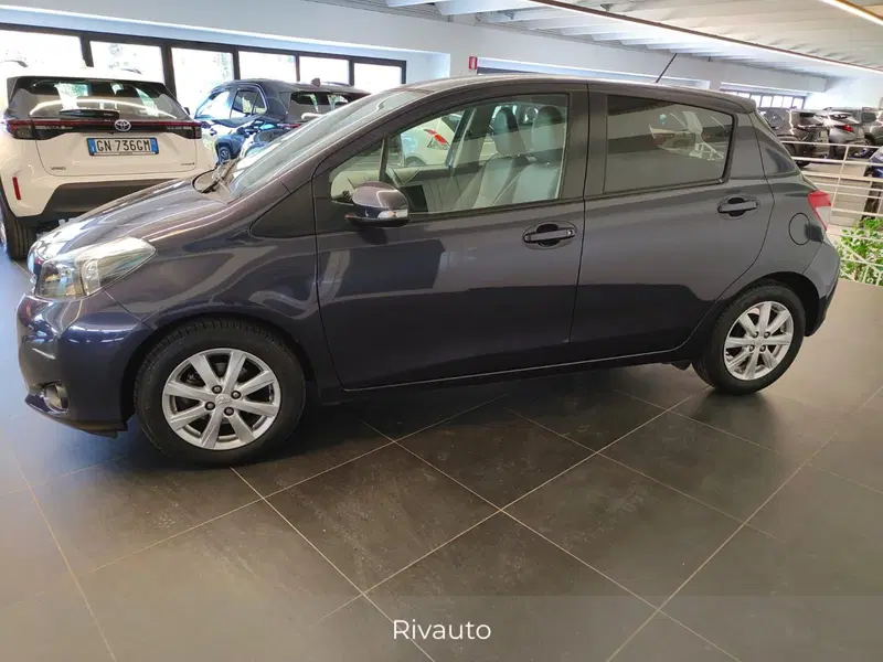 Toyota Yaris usata a Como (3)