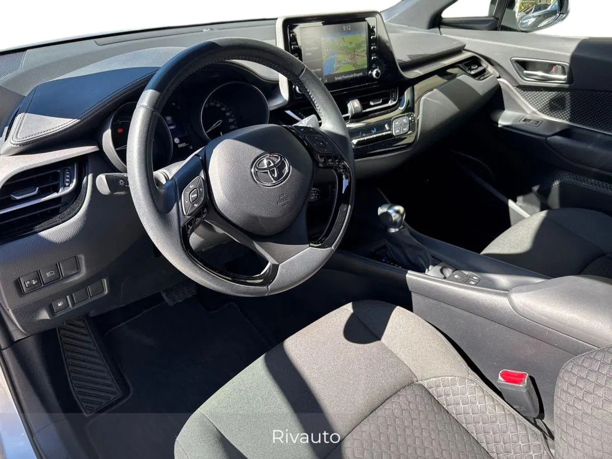 Toyota Toyota C-HR usata a Como (7)