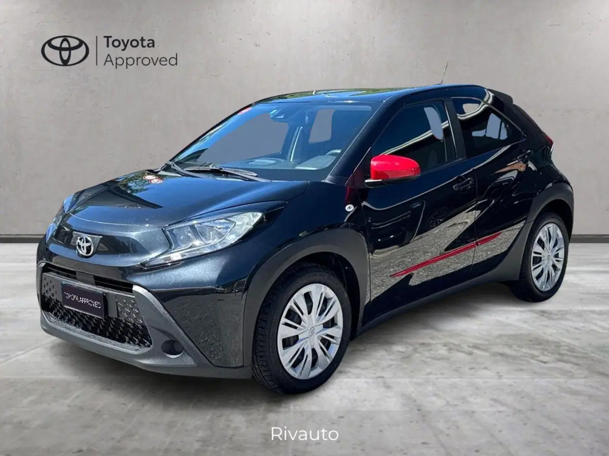 Toyota Aygo X usata a Como
