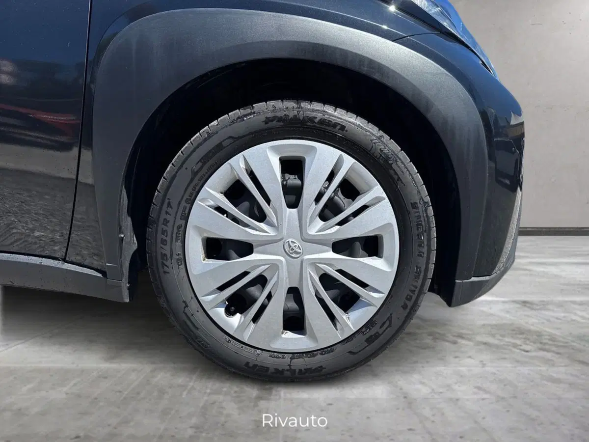 Toyota Aygo X usata a Como (15)