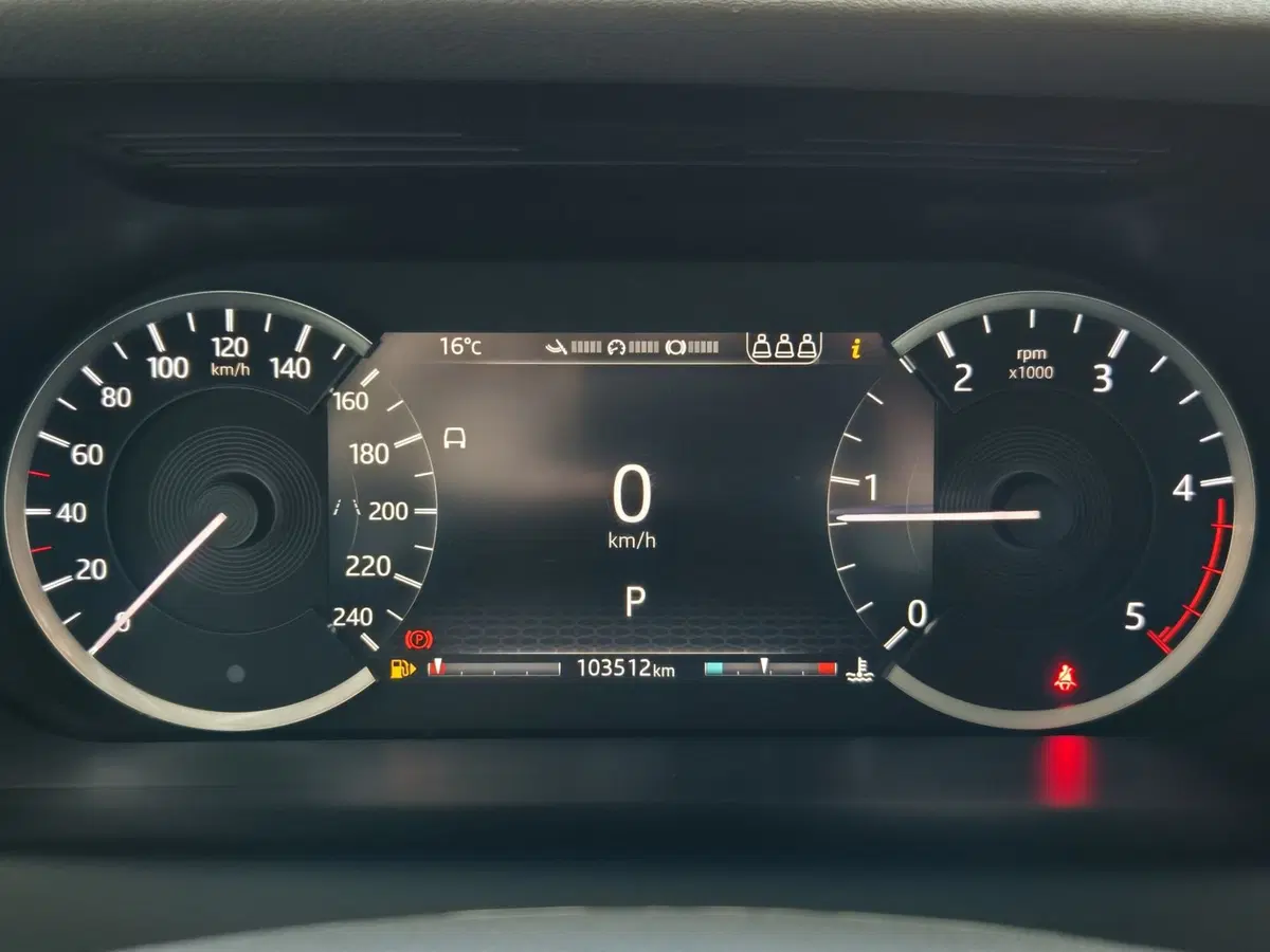 Land Rover Discovery Sport usata a Torino (14)