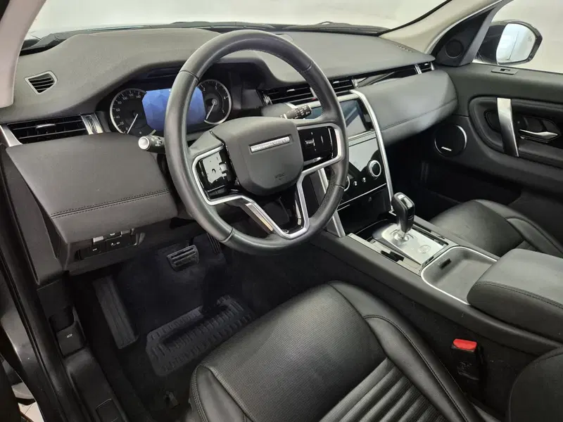 Land Rover Discovery Sport usata a Torino (17)