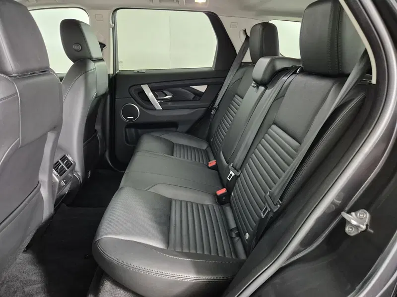 Land Rover Discovery Sport usata a Torino (5)