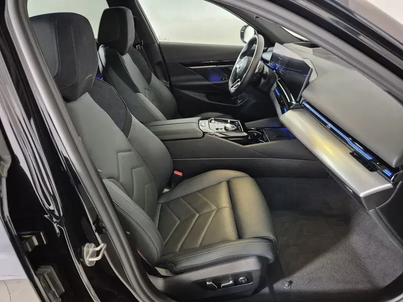 BMW Serie 5 Touring usata a Torino (11)
