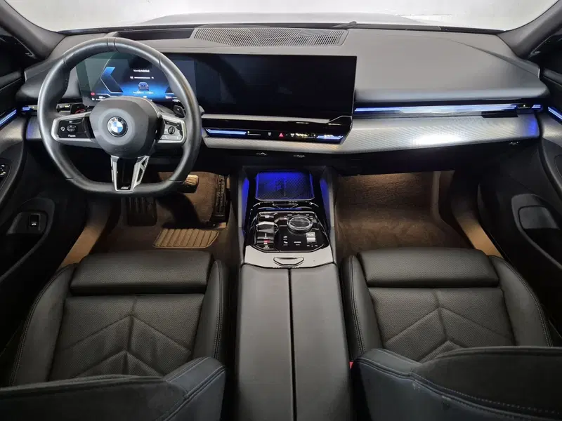 BMW Serie 5 Touring usata a Torino (9)