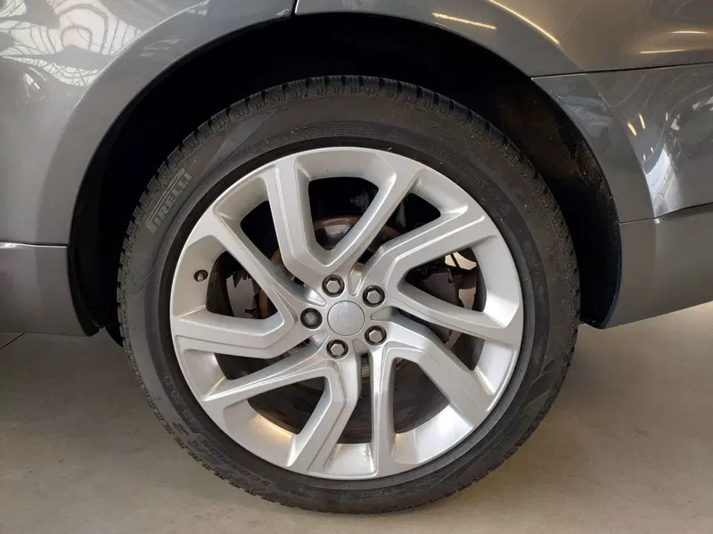 Land Rover Range Rover Sport usata a Torino (10)