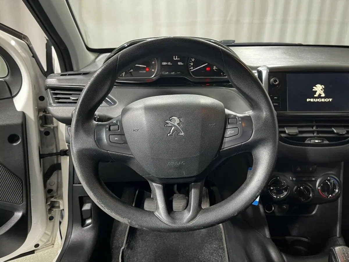 Peugeot 208 usata a Sondrio (12)