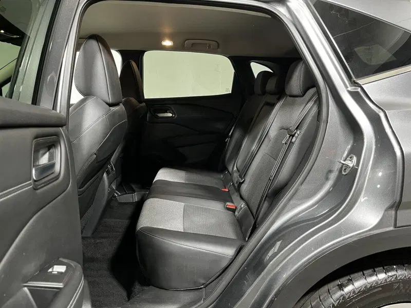 Nissan Qashqai usata a Sondrio (11)