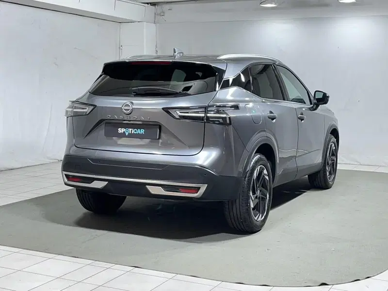 Nissan Qashqai usata a Sondrio (5)