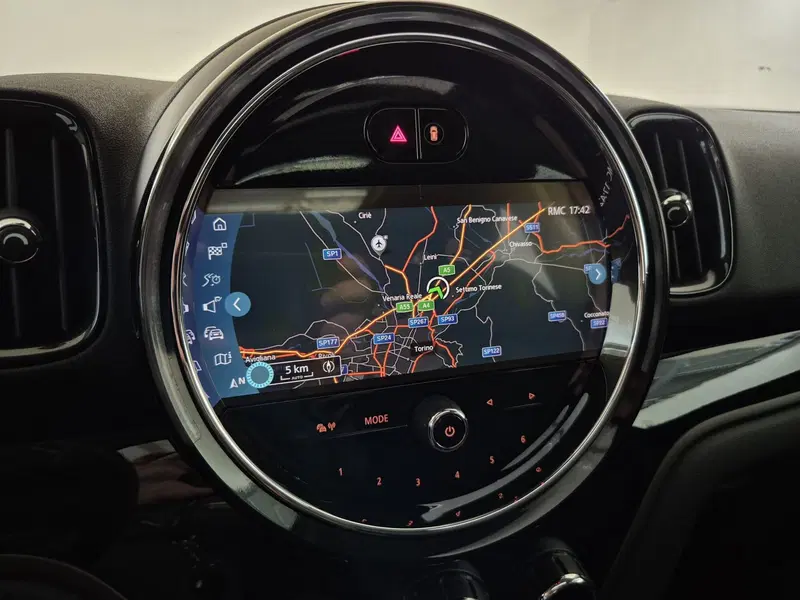 MINI Mini Countryman usata a Torino (12)