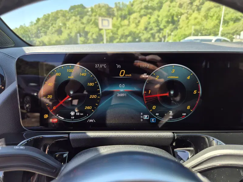 Mercedes-Benz GLA SUV usata  (14)