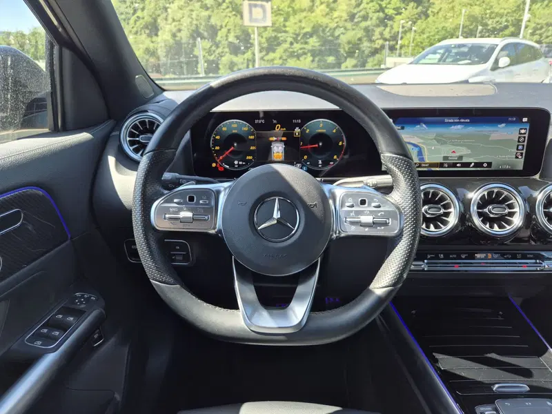 Mercedes-Benz GLA SUV usata  (18)