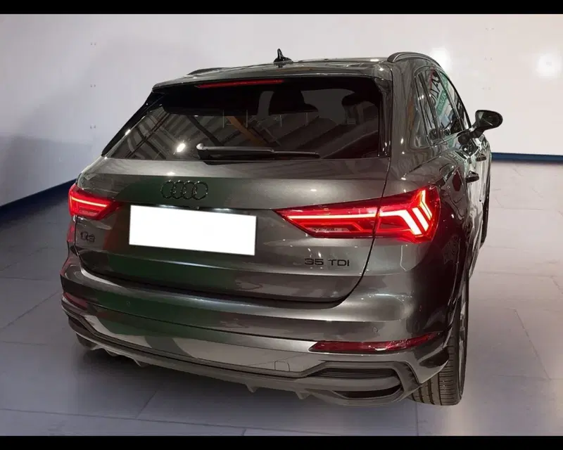 Audi Q3 Sportback usata a Torino (10)