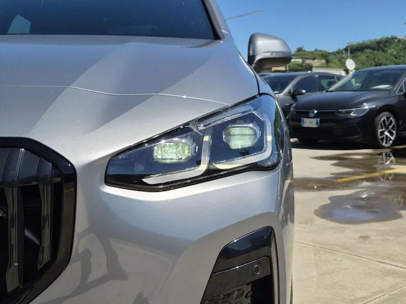 BMW Serie 2 Active Tourer usata  (18)