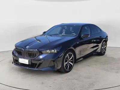 BMW Serie 5 520d 48V xdrive MSport Pro auto del 2025 usata