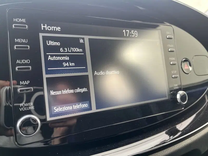 Toyota Aygo X usata a Ragusa (10)