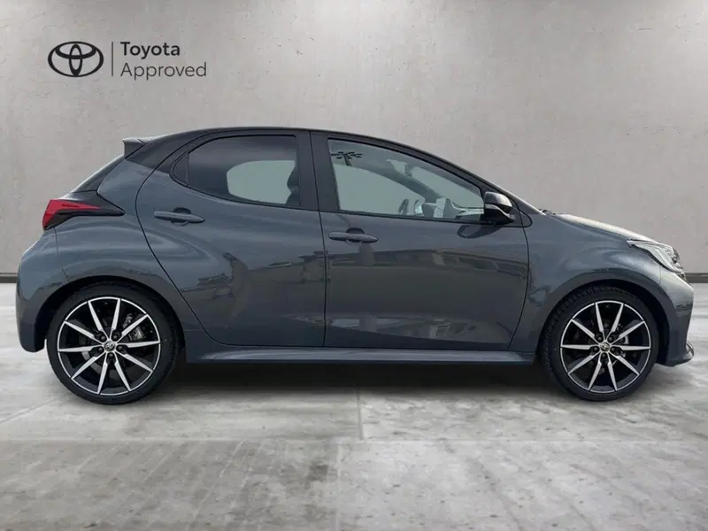 Toyota Yaris GR Sport usata a Siracusa (4)