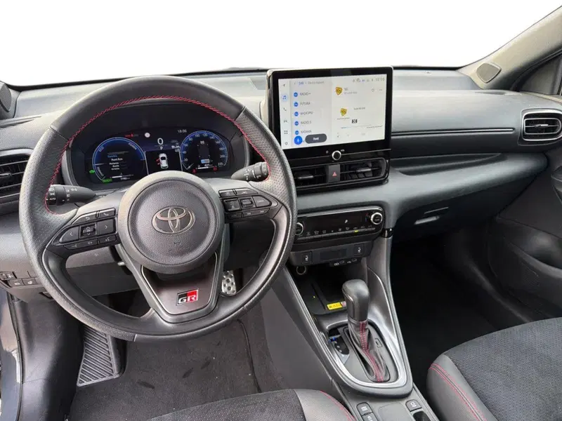 Toyota Yaris GR Sport usata a Siracusa (8)