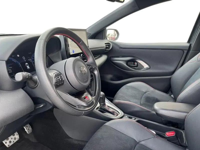 Toyota Yaris GR Sport usata a Ragusa (7)