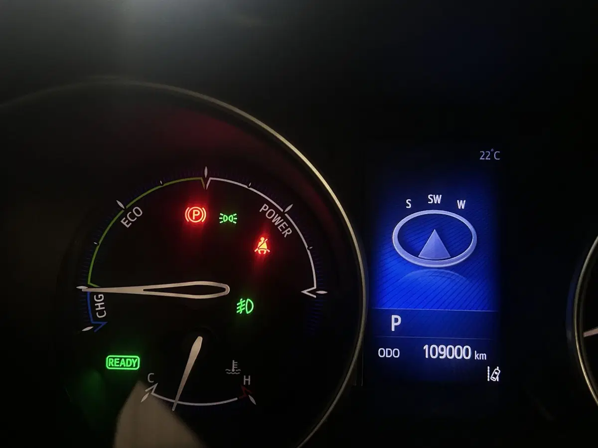 Toyota Toyota C-HR usata a Milano (11)