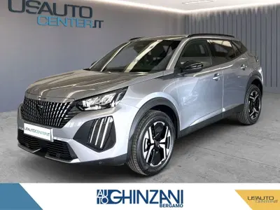 Peugeot 2008 1.2 turbo Allure 100cv nuova a Bergamo