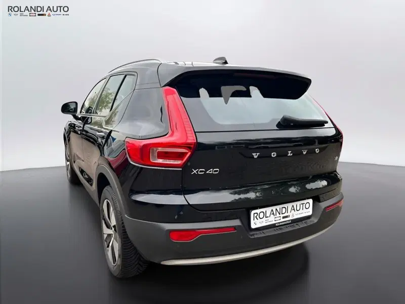 VOLVO Veicoli Commerciali XC40 usata a Alessandria (7)