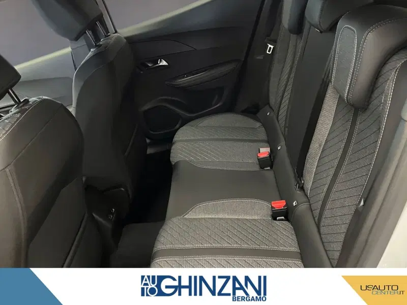 Peugeot 2008 nuova a Bergamo (7)