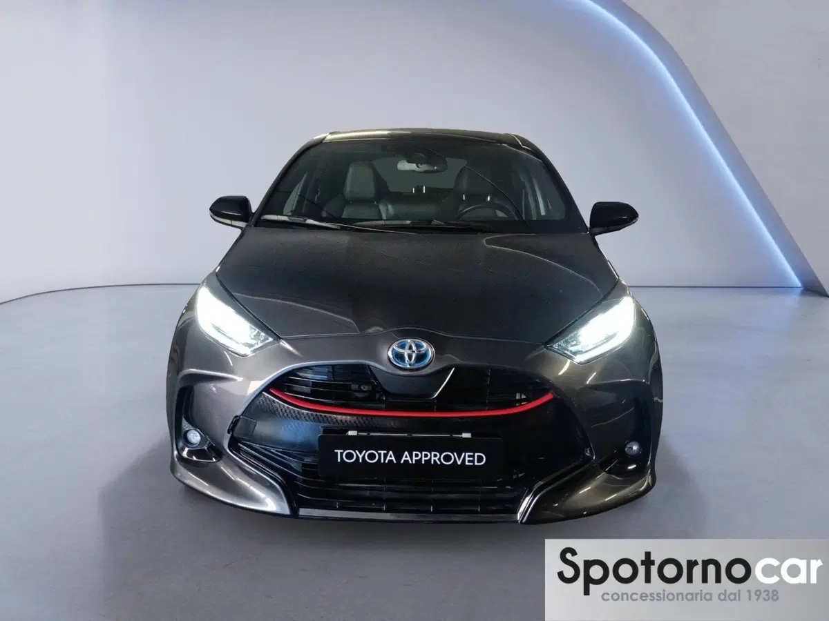 Toyota Yaris usata a Milano (8)