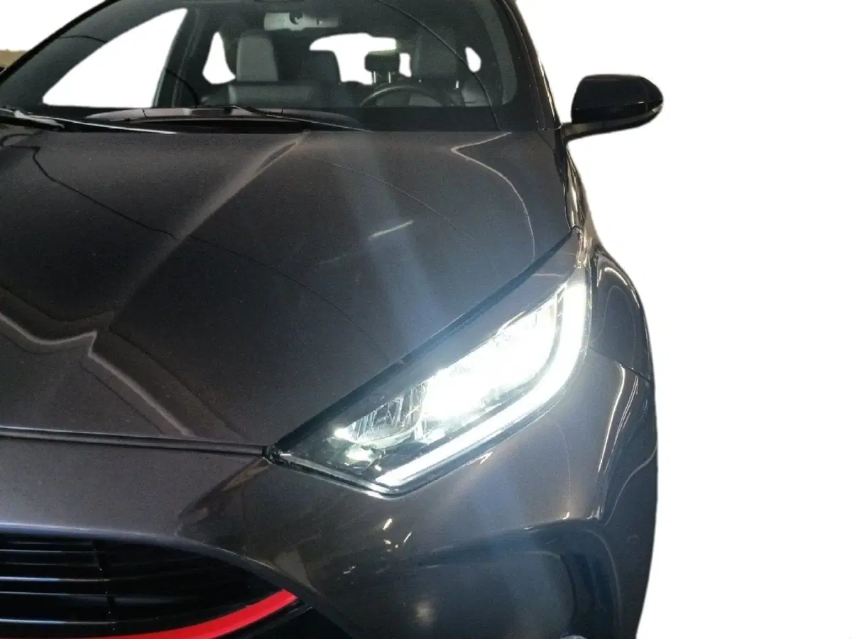 Toyota Yaris usata a Milano (9)