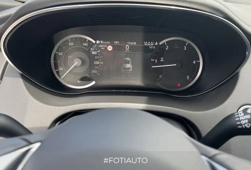 Jaguar E-Pace usata a Catania (10)