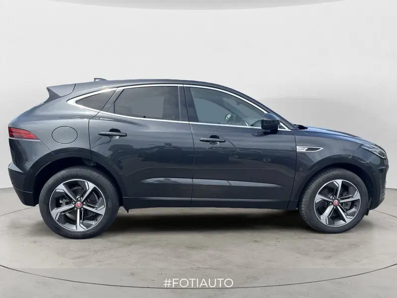 Jaguar E-Pace usata a Catania (6)