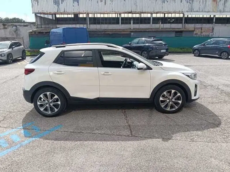 Kia Stonic usata a Pesaro-Urbino (7)