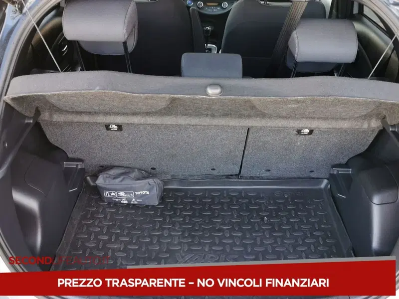 Toyota Yaris usata a Chieti (12)