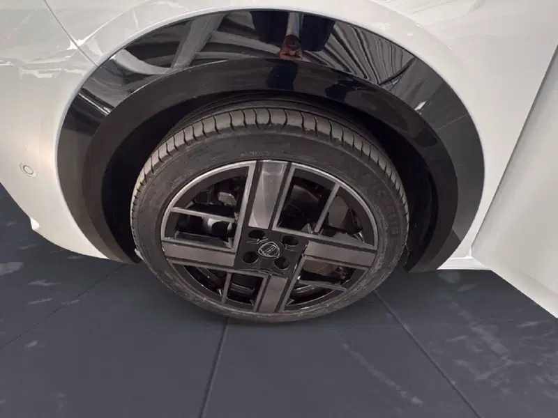 Lancia Ypsilon usata a Agrigento (15)