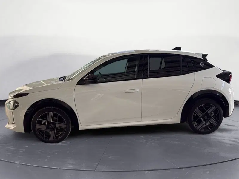 Lancia Ypsilon usata a Agrigento (2)