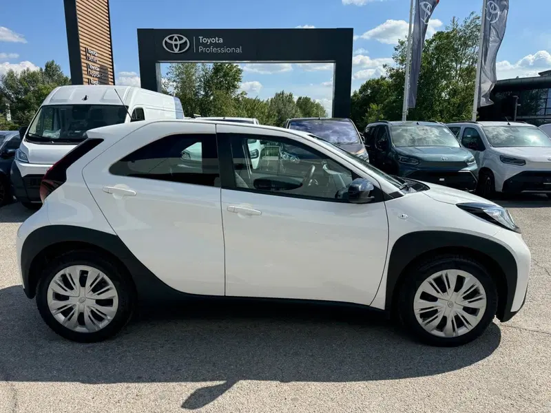 Toyota Aygo X usata a Modena (5)