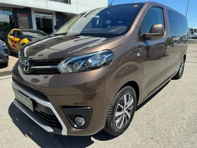 Toyota Proace Verso Verso 2.0D 14CV L1 D Executive del 2024 usata a Modena