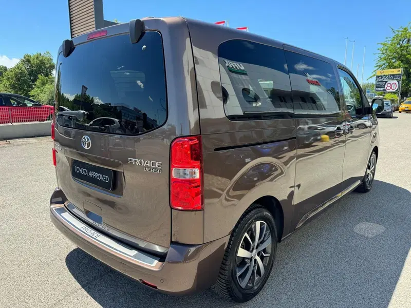 Toyota Proace Verso usata a Modena (6)