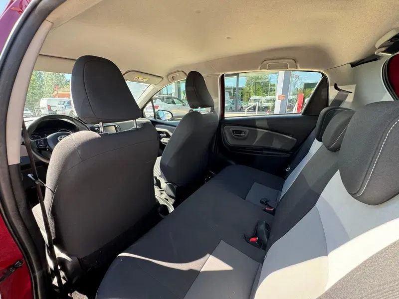 Toyota Yaris usata a Modena (14)