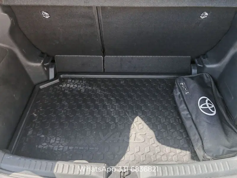 Toyota Yaris usata a Palermo (14)