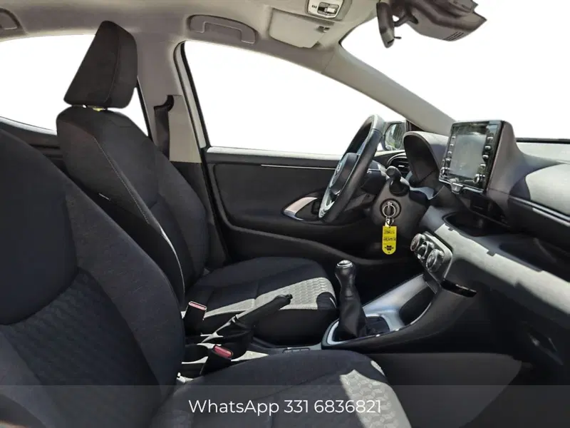 Toyota Yaris usata a Palermo (6)