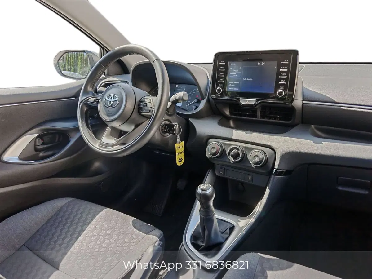 Toyota Yaris usata a Palermo (8)